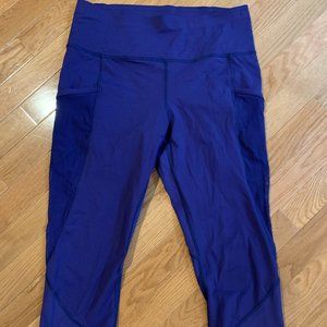 Navy Lululemon sz 10 yoga pant with side pocket